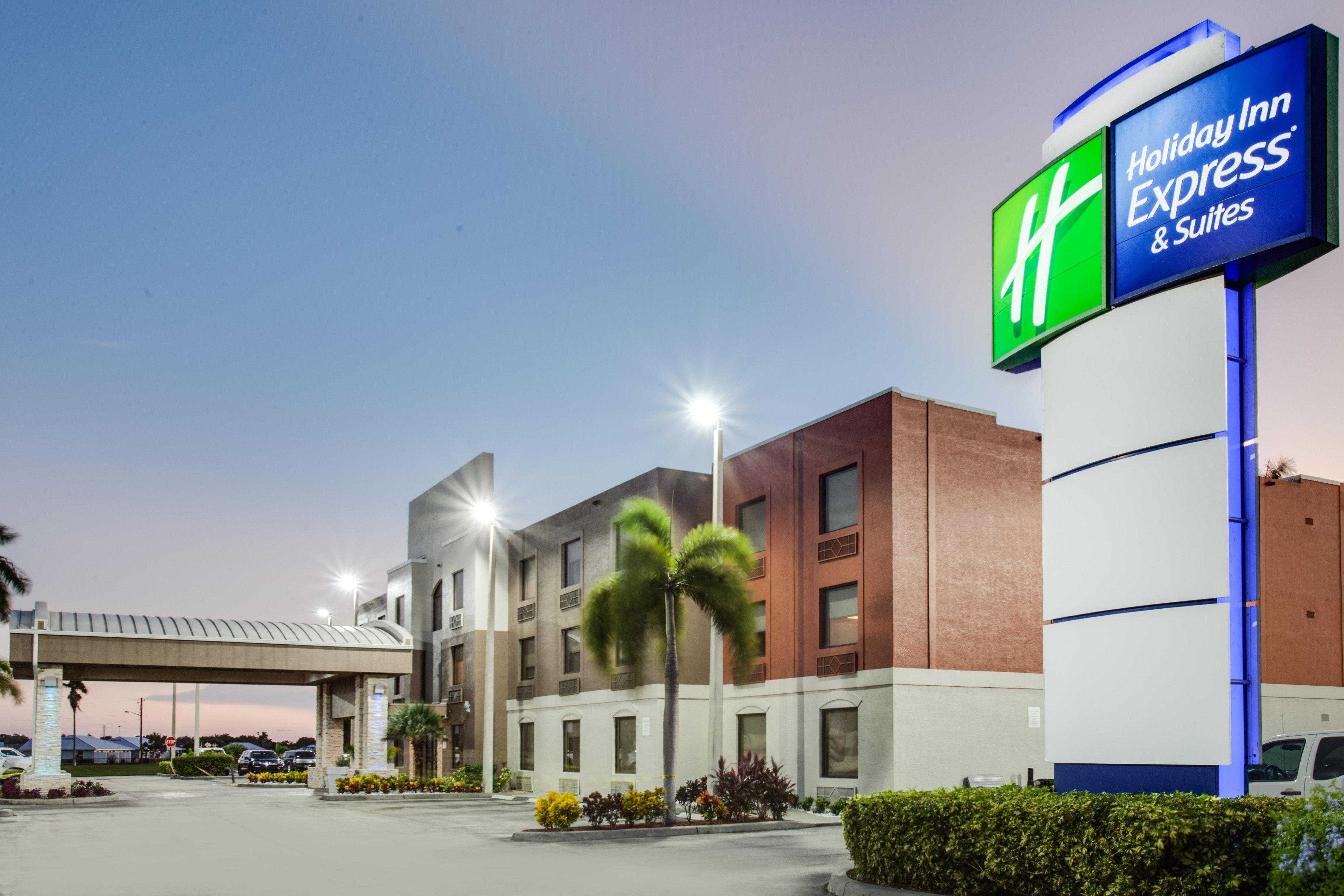 Holiday Inn Express Hotel & Suites Clewiston, An Ihg Hotel Exterior foto